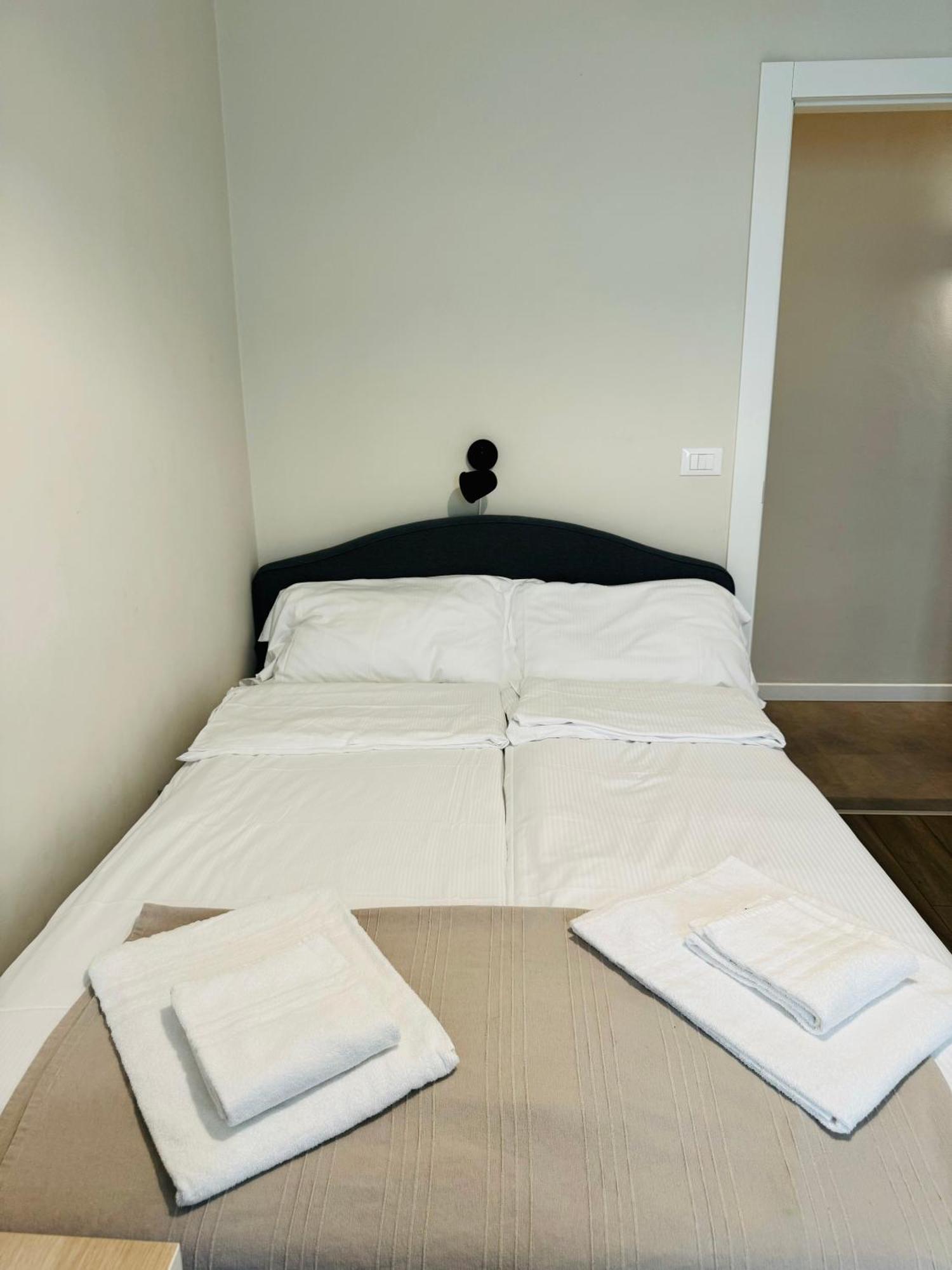Maison Floran Appartamento In Centro A Trieste Luaran gambar