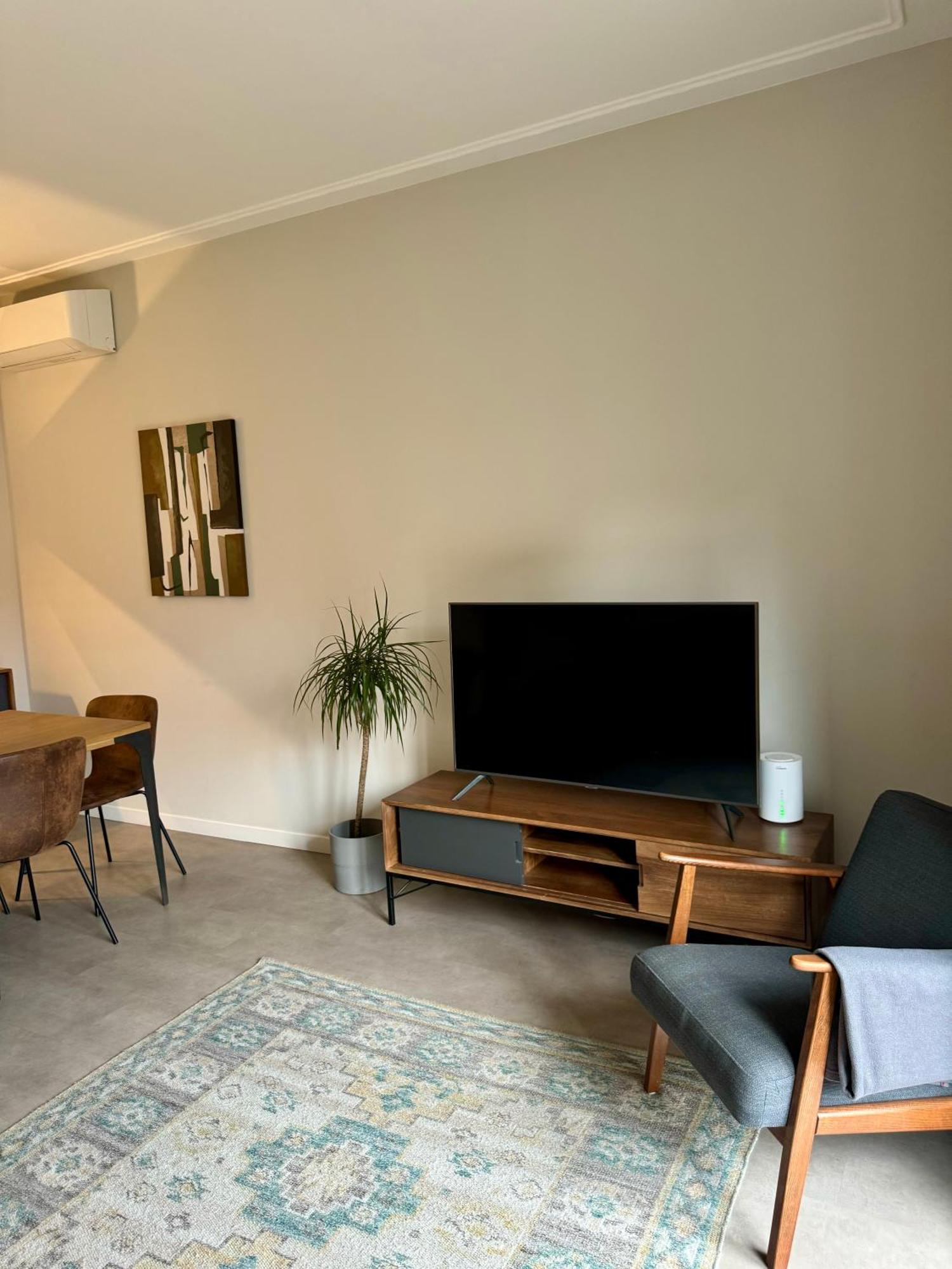 Maison Floran Appartamento In Centro A Trieste Luaran gambar